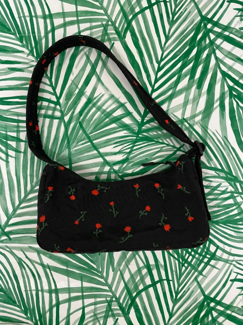 Baggu Cargo Shoulder Bag in Painted Wildflower Black